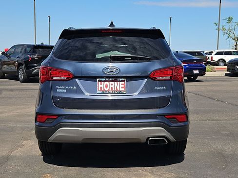 Used 2017 Hyundai Santa Fe Sport FWD image 6