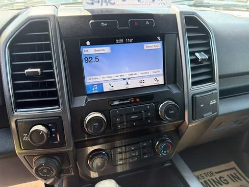 Used 2019 Ford F150 XLT w/ Equipment Group 302A Luxury AWD/4WD image 16