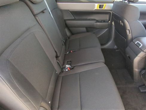 New 2026 Hyundai Santa Fe SE image 12