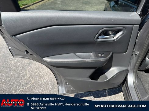 Used 2025 Nissan Rogue SV AWD/4WD image 25