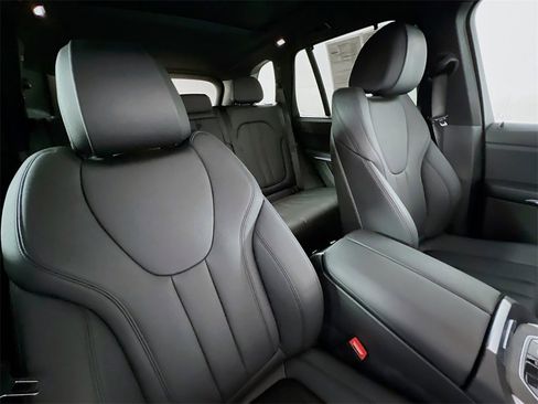 Used 2022 BMW X5 xDrive45e w/ Executive Package image 28