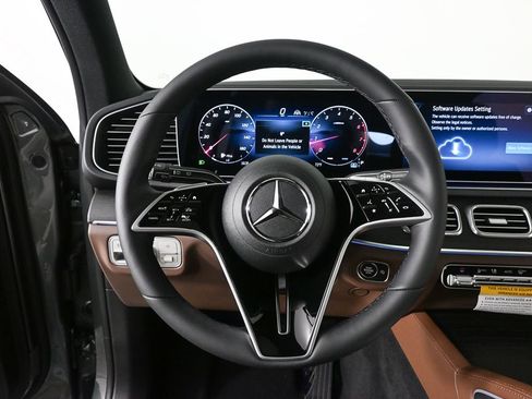 New 2026 Mercedes-Benz GLE 450 4MATIC image 2