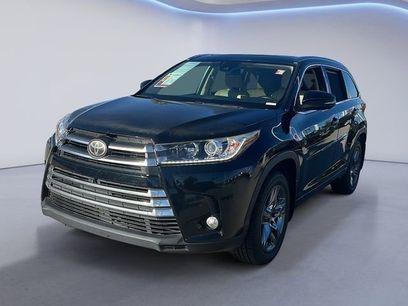 Used 2017 Toyota Highlander Limited Platinum w/ Protection Package #3