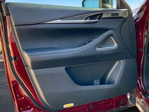 Used 2025 INFINITI QX60 Luxe w/ Vision Package image 23