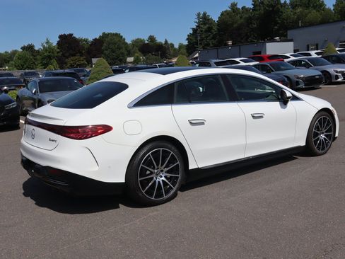 Used 2023 Mercedes-Benz EQS 580 4MATIC Sedan image 33