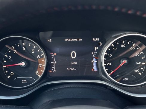 Used 2017 Jeep Compass Limited w/ Navigation Group image 10