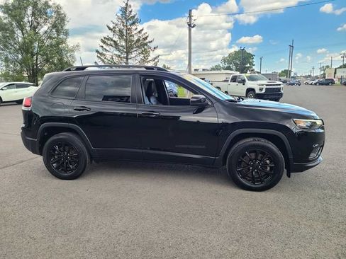 Used 2023 Jeep Cherokee Altitude Lux AWD/4WD image 5