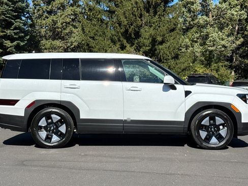 New 2026 Hyundai Santa Fe SE image 3