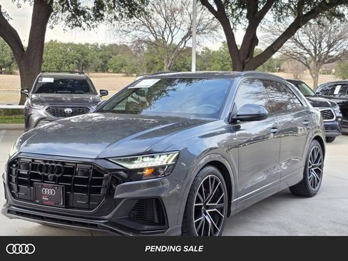 Used 2019 Audi Q8 Prestige image 1