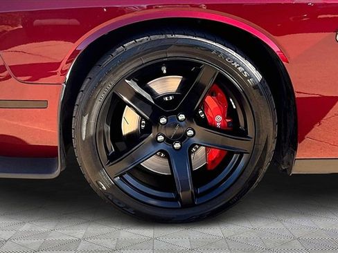 Used 2020 Dodge Challenger SRT Hellcat image 8