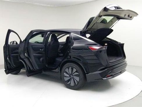Certified 2023 Nissan Ariya FWD image 31