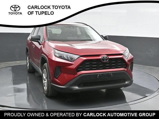 Used 2019 Toyota RAV4 LE FWD image 7