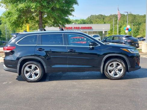 Used 2018 Toyota Highlander Limited AWD/4WD image 31