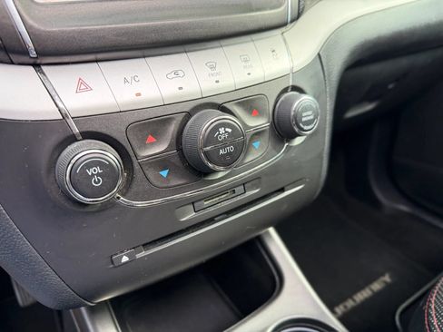 Used 2017 Dodge Journey GT AWD/4WD image 48