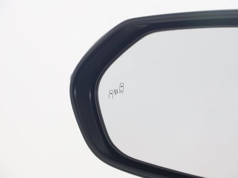 Used 2022 Toyota Corolla XLE image 21