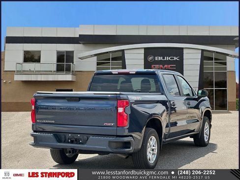 Used 2021 Chevrolet Silverado 1500 RST AWD/4WD image 6