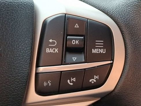 Used 2023 Ford Explorer XLT w/ Equipment Group 202A AWD/4WD image 22