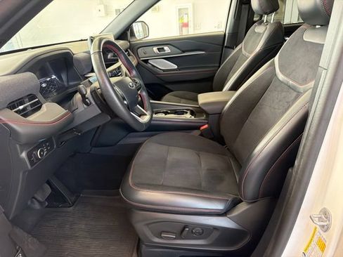 Certified 2025 Ford Explorer ST w/ Sun And Sound Package AWD/4WD image 22
