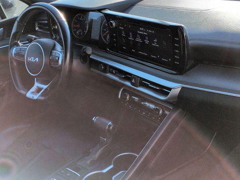Used 2022 Kia K5 GT-Line image 31