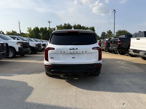 Used 2022 Kia Telluride EX w/ EX Premium Package AWD/4WD image 45