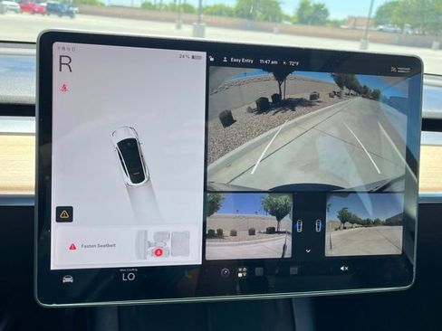 Used 2021 Tesla Model Y Long Range AWD/4WD image 24