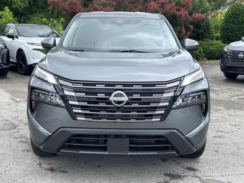 New 2026 Nissan Rogue SV FWD image 2