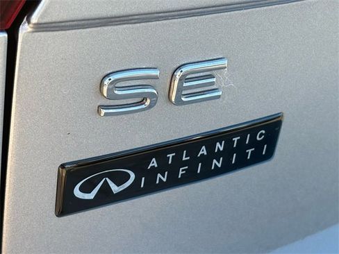 Used 2022 Volkswagen Tiguan SE image 15