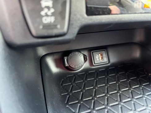 Used 2025 Toyota RAV4 XLE w/ Convenience Package FWD image 23