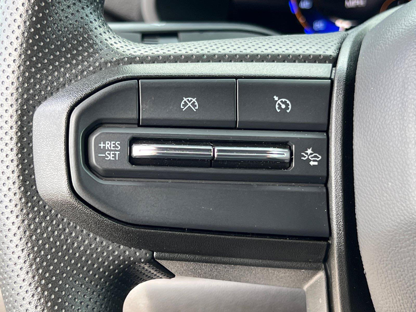 Used 2025 Chevrolet Colorado Trail Boss AWD/4WD image 24