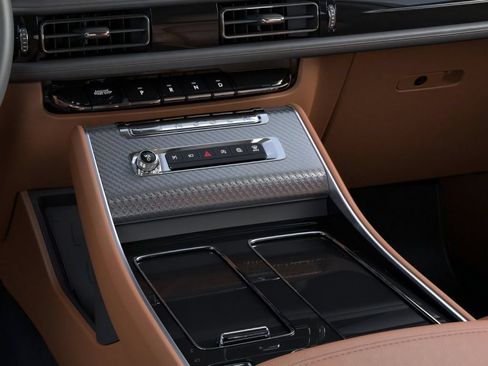 New 2026 Lincoln Aviator Black Label AWD/4WD image 15