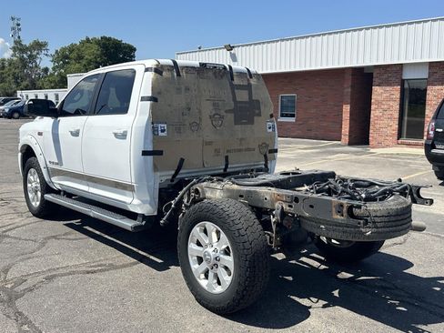 Used 2020 RAM 2500 Big Horn w/ Level 2 Equipment Group AWD/4WD image 2