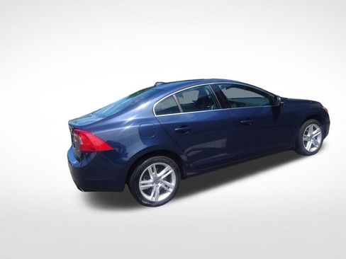 Used 2015 Volvo S60 T5 Premier w/ Convenience Package AWD/4WD image 6