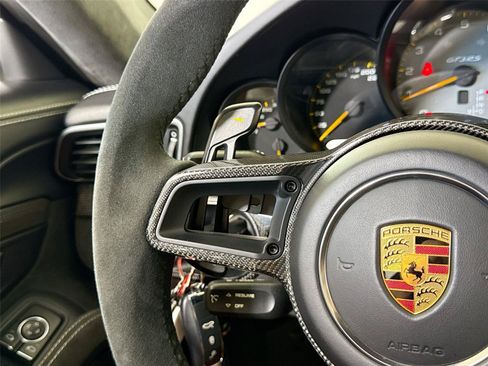 Used 2019 Porsche 911 GT3 RS w/ Weissach Package RWD image 27