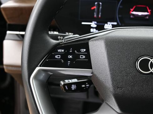 Used 2025 Audi A6 e-tron Prestige AWD/4WD image 19