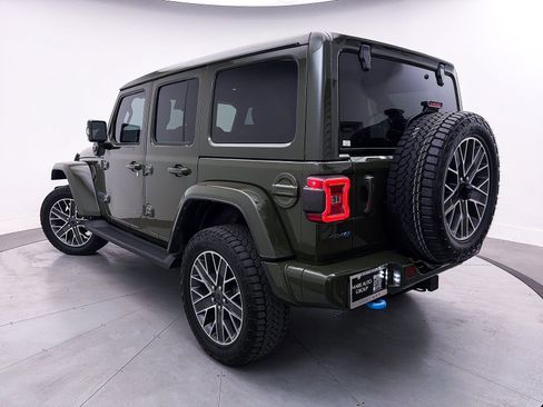 Used 2024 Jeep Wrangler High Altitude AWD/4WD image 2