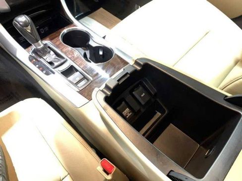 Used 2019 Acura TLX image 43