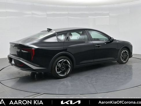 New 2026 Kia K4 EX FWD image 42
