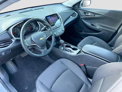 Used 2024 Chevrolet Malibu RS image 24