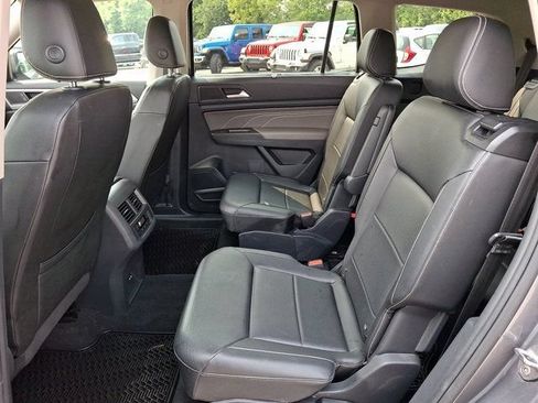 Certified 2022 Volkswagen Atlas SE w/ Panoramic Sunroof Package AWD/4WD image 13