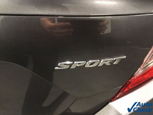 Used 2019 Honda Civic Sport image 15