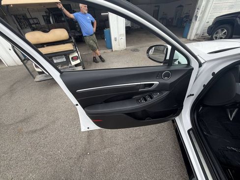 Used 2024 Hyundai Sonata Limited FWD image 13