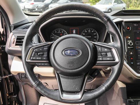 Used 2023 Subaru Ascent Limited image 25