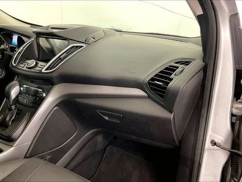 Used 2016 Ford Escape SE w/ SE Chrome Package FWD image 19