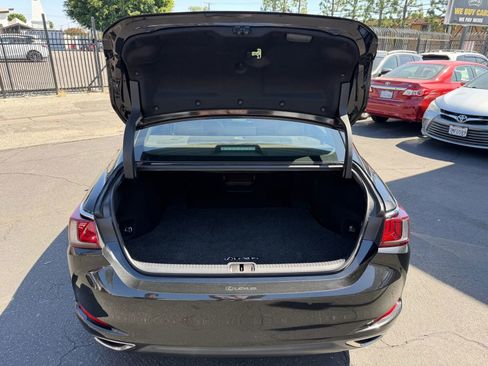 Used 2019 Lexus ES 350 w/ Accessory Package 2 FWD image 21