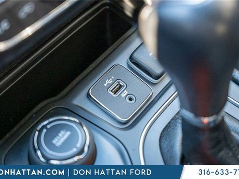 Used 2022 Jeep Cherokee Latitude Lux image 12