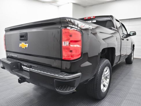 Used 2018 Chevrolet Silverado 1500 LT w/ All Star Edition image 5