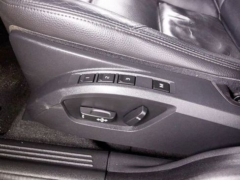 Used 2006 Volvo S40 T5 image 11