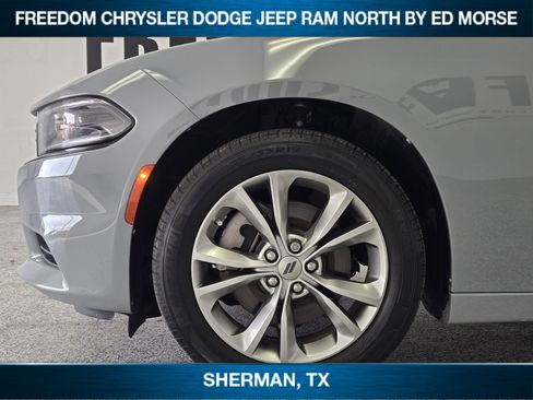 Certified 2022 Dodge Charger SXT w/ Navigation & Travel Group image 6