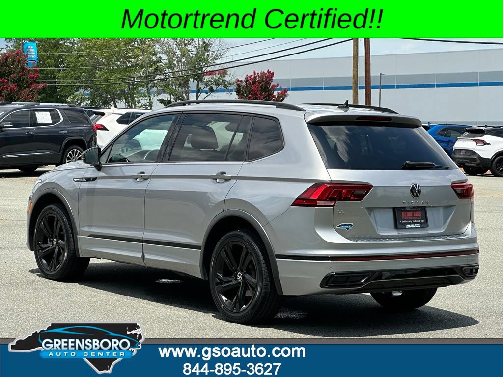 Used 2024 Volkswagen Tiguan SE R-Line FWD image 3