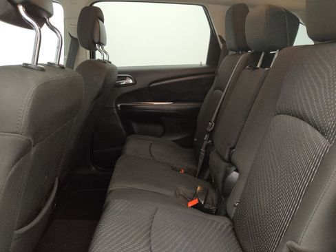 Used 2018 Dodge Journey SE w/ Popular Equipment Group image 18